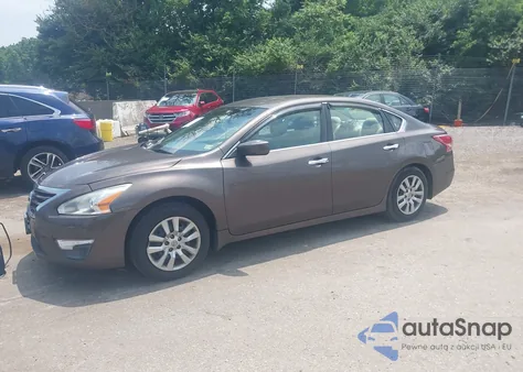 2013 Nissan Altima 2.5 S z USA, uszkodzony, nr VIN 1N4AL3AP0DC918303